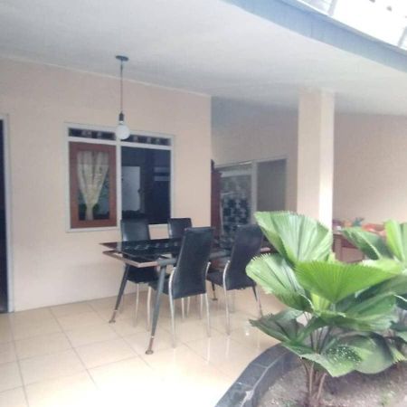 Sadana Villahouse Ngadinegaran Yogyakarta Ngoại thất bức ảnh