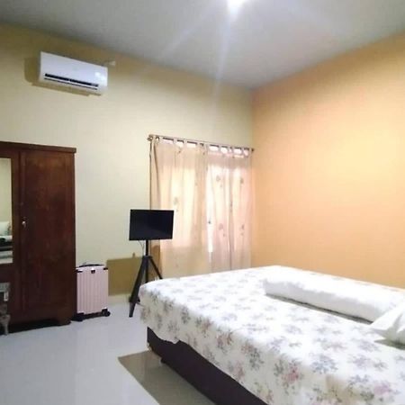 Sadana Villahouse Ngadinegaran Yogyakarta Ngoại thất bức ảnh